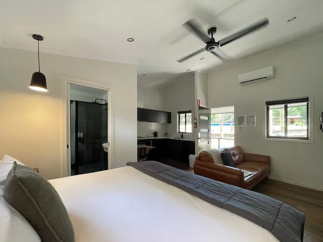 Studio, Cabin، Big4 Yarra Valley Park Lane Holiday Park 1/6