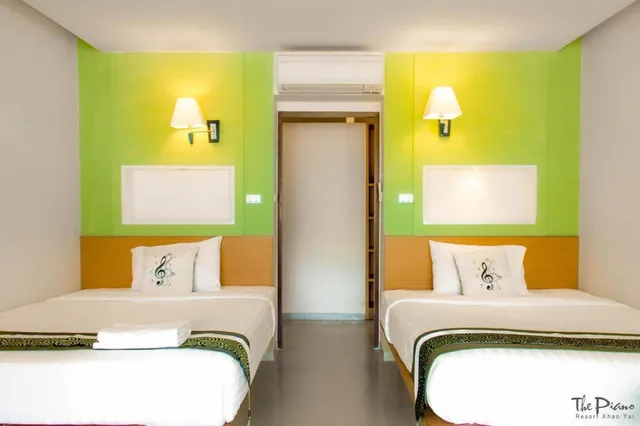غرفة سوبيريور بسريرين منفصلين، The Piano Resort Khao Yai 2/5