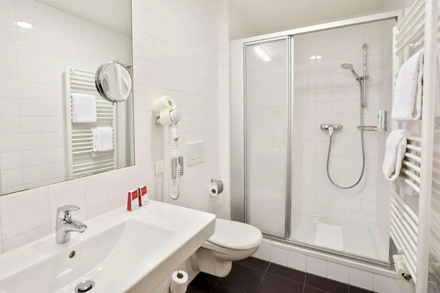 غرفة كلاسيكية بسرير مزدوج أو سريرين منفصلين، Four Points Flex by Sheraton Vienna Hauptbahnhof 5/5