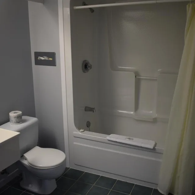 غرفة ديلوكس بسرير كينج، Dundee Resort And Golf Club 4/5