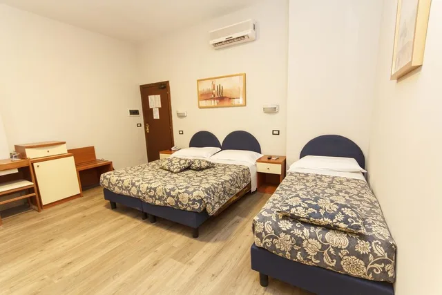 Room, Quadruple, Villa Ambra 3/5
