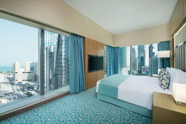 جناح تنفيذي بإطلالة على البحر، Wyndham Doha West Bay 1/1