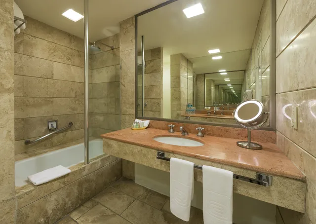 Deluxe, 2 Double Beds, Pool and Sea View، Camino Real Zaashila Huatulco 6/7