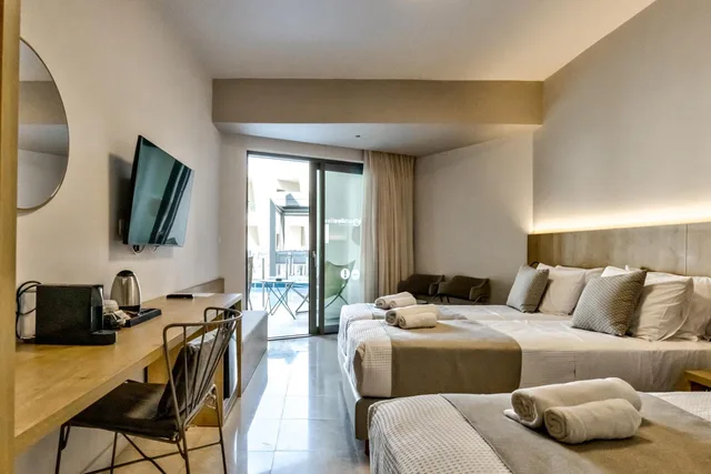 Swim Up, Triple, Pool View، White Olive Elite Rethymno 7/10