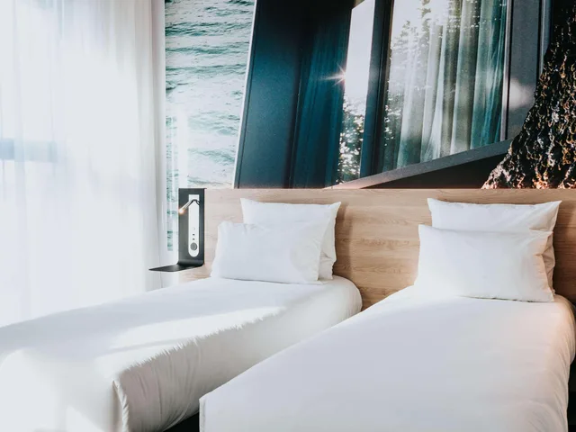 غرفة سوبيريور بسريرين منفصلين لذوي الإعاقة، Novotel Angers Centre Gare 3/6