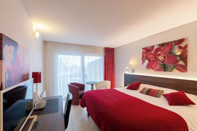 غرفة كومفورت بسرير كوين، The Originals Thonon Les Bains Larc En Ciel Ex Inter Hotel Thonon Les Bains Larc En Ciel 2/9