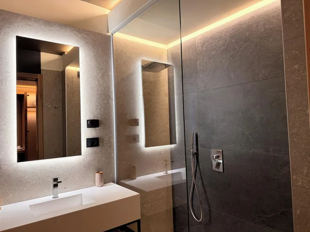 Tower, Executive، Alevic Hotel Sirmione 4/4