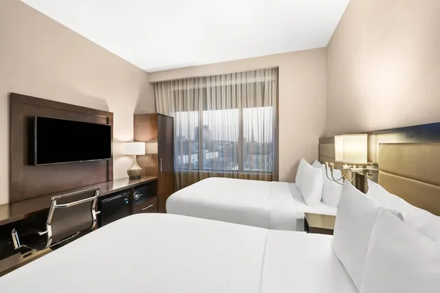 Upgrade, 2 Double Beds, Comfort Inn Prospect Park-Brooklyn 4/10