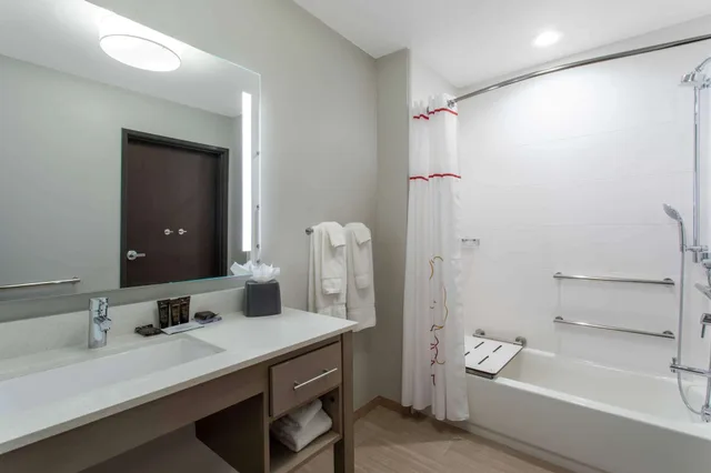 جناح بسريرين كوين بمطبخ صغير، Hawthorn Suites by Wyndham Loveland 6/7