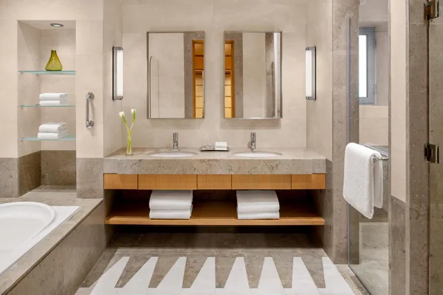 جناح فاخر، فندق انتركونتينينتال الخبر(Intercontinental Al Khobar) 4/5