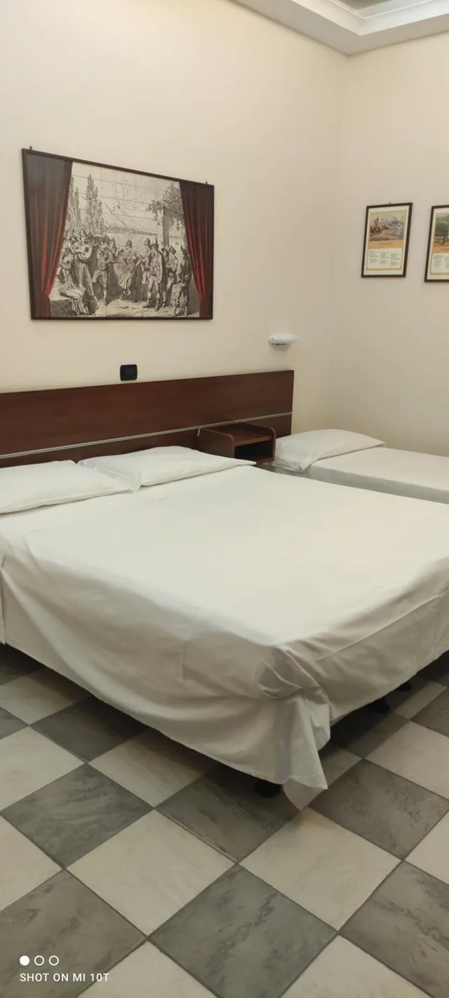 غرفة ثلاثية، Hotel Luna Rossa 4/10
