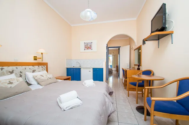 Connecting, Superior, Family, Apartment, Syros Atlantis Hotel 2/10