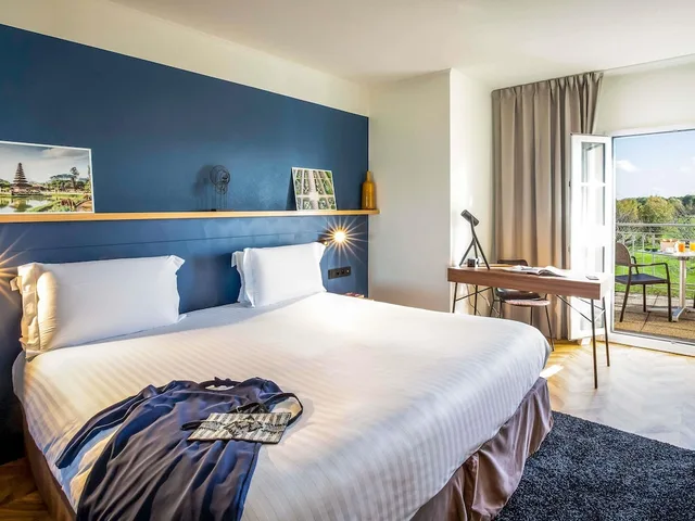 Privilege, Double Bed, Terrace, Hotel Mercure Chantilly Resort & Conventions 2/6