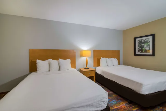 غرفة بسرير كينج، Americas Best Value Inn Fargo 1/10