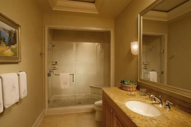 Mezzanine, 2 Bedrooms, Villa, 2 Double Beds, with View، The Resort At Pelican Hill 3/6