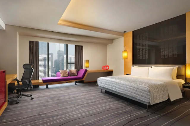 غرفة بريميير بسرير كينج، Le Meridien 1/10
