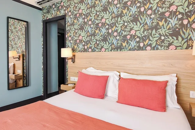 غرفة سوبيريور بسرير كوين، 1 MED HOTEL 3/5