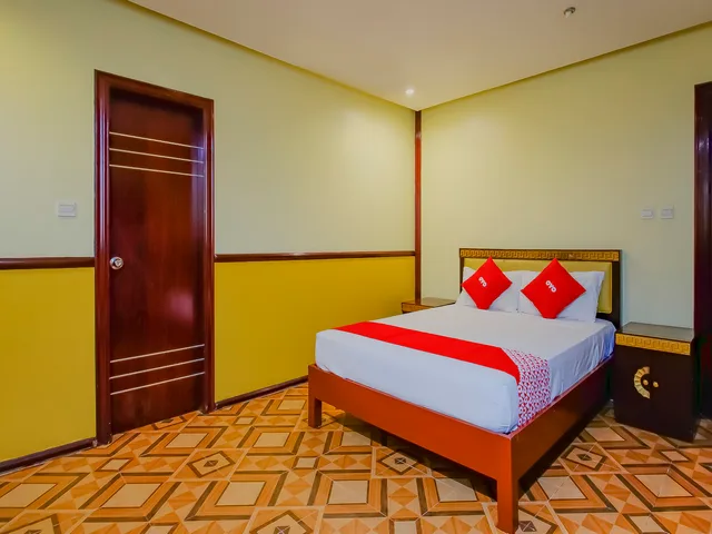 غرفة ديلوكس بسرير كوين، OYO 838 Manila Crown Palace Hotel 1/10