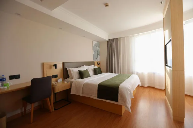 غرفة بزنس بسرير كوين، GreenTree Inn Langfang Development Zone Convention and Exhibition Centre Hotel 2/3