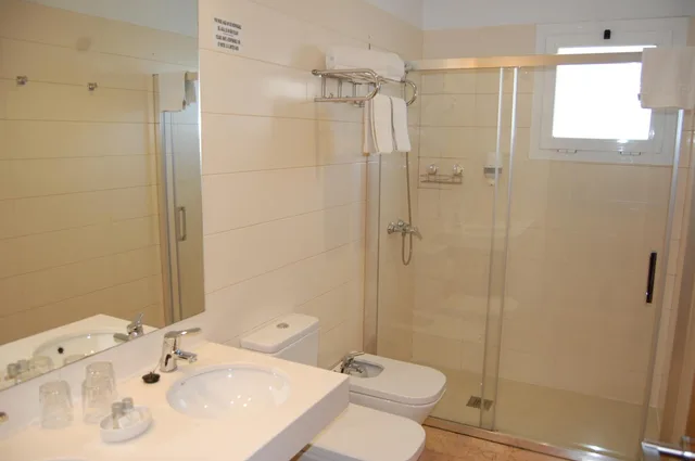 غرفة ثلاثية، Hotel Riad Arruzafa 7/7
