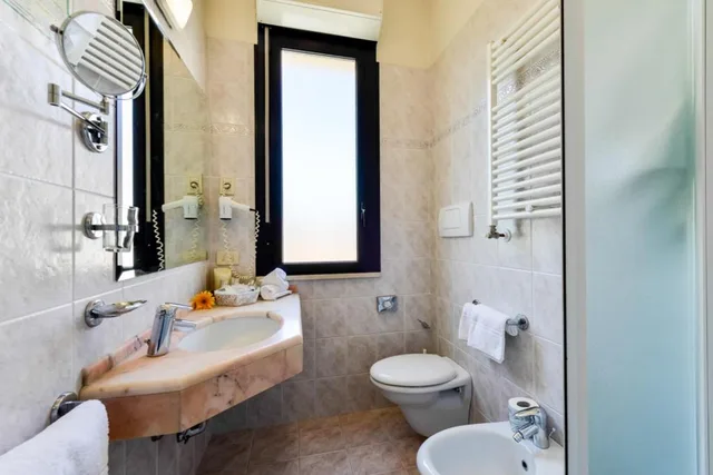 غرفة كومفورت رباعية، Hotel Athena 3/7