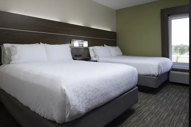 2 Bedrooms, Suite, 2 Double Beds, Holiday Inn Express Hotel And Suites N Myrtle Beach Little River 2/6