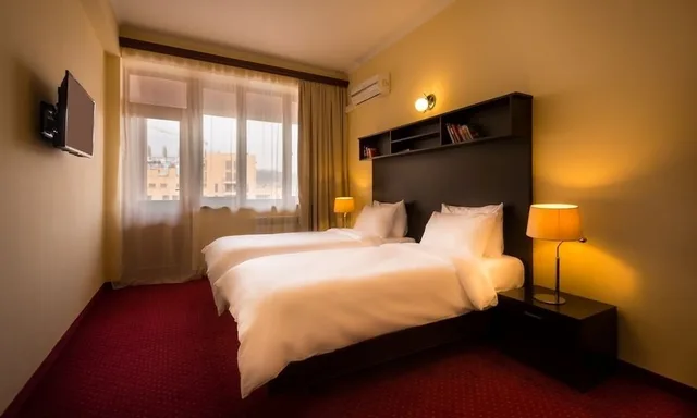 غرفة عائلية بثلاثة أسرّة، Hotel 14th Floor 1/3