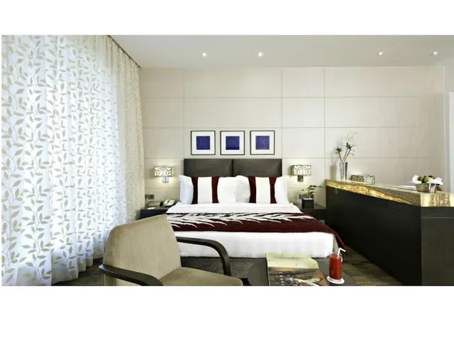 Winter Green Room، Meluha the Fern An Ecotel Hotel 3/7