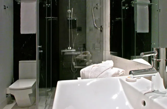 Standard, Double Bed, Grupotel Gran Via 678 Hotel 4/4