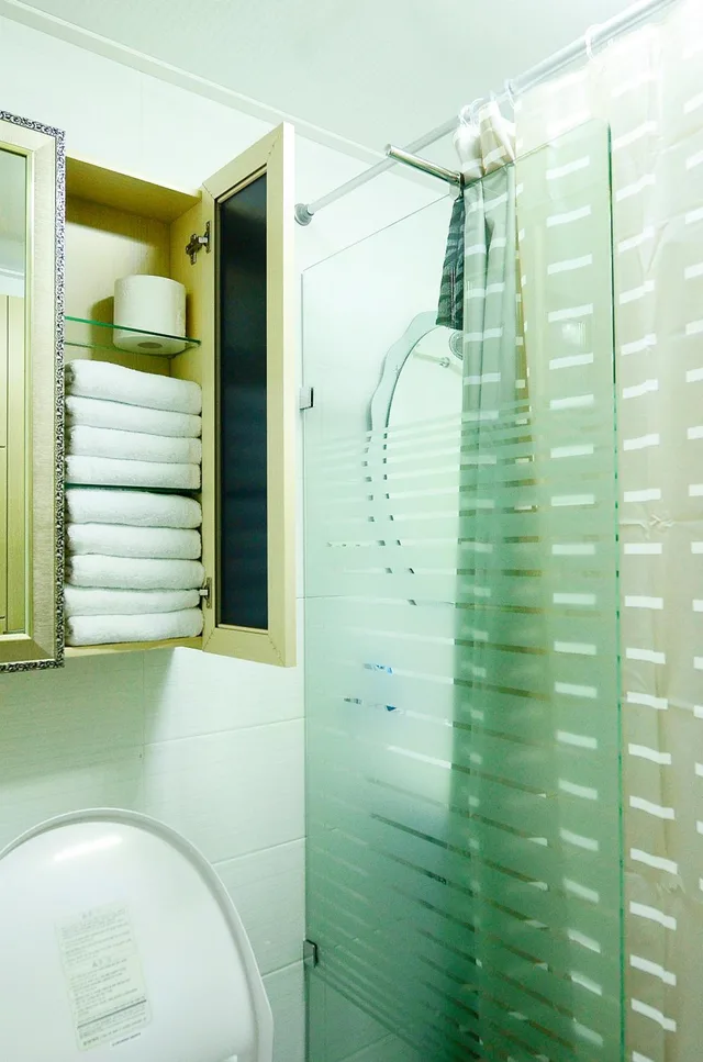 سكن مشترك بأربعة أسرّة للرجال، Ganderak Guesthouse - Hostel 3/4