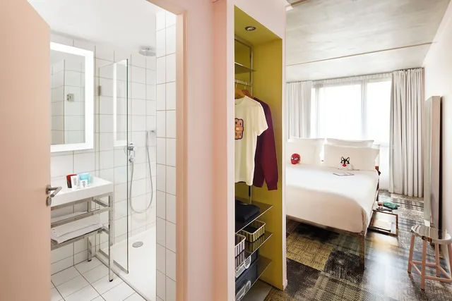 Mama, Medium, Double Bed، Mama Shelter Marseille 9/10