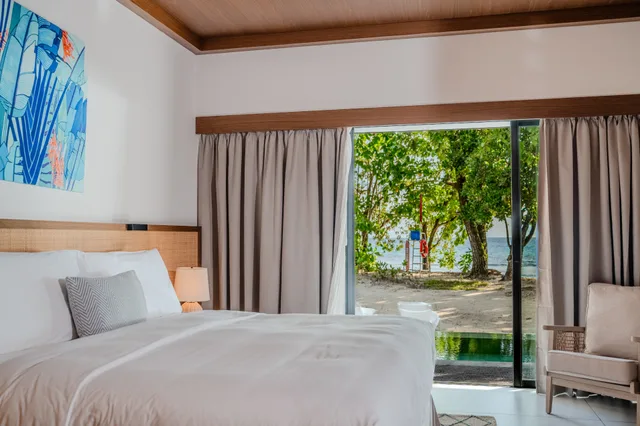Four Bedroom Beach Pool Villa, Avani Plus Barbarons Seychelles Resort 1/4