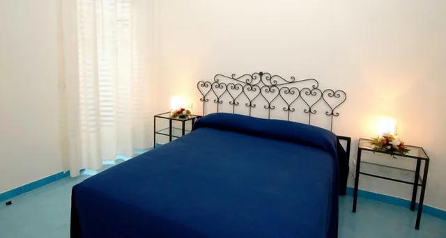 غرفة قياسية بسرير مزدوج، Hotel Aurora Amalfi 8/10