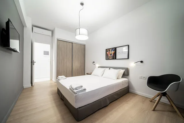 شقة فاخرة بشرفة بغرفتي نوم، Heritage Boutique Apartments 5/10
