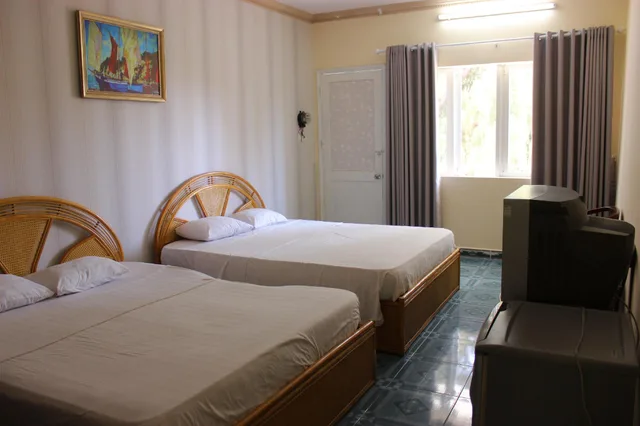 Family, 2 Double Beds, Lam Son Hotel 3/3
