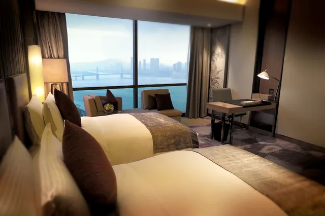 جناح جونيور بسرير كينج، Intercontinental Changsha 5/8