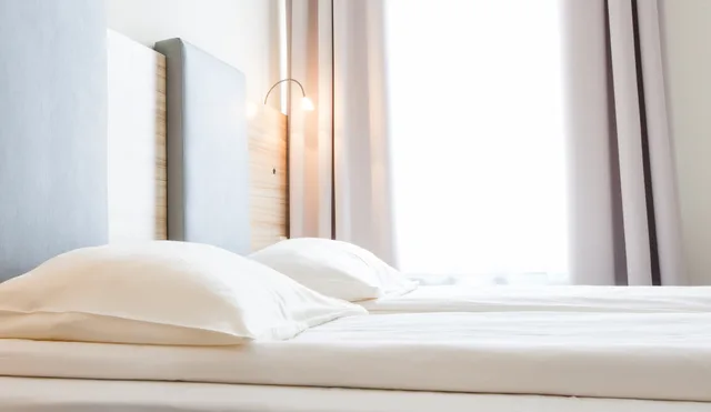 Premium, Double Bed, Jordan Guest Rooms 4/5