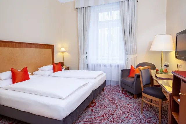 غرفة كلاسيكية بسريرين منفصلين، Hotel Kaiserhof Wien 4/6