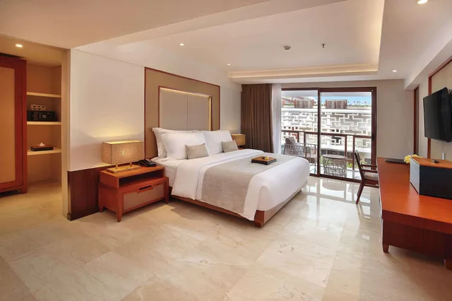 Deluxe, Double Bed, The Bandha Hotel & Suites 3/8