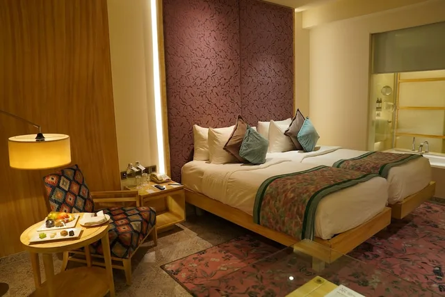 غرفة ديلوكس بسريرين منفصلين بحوض استحمام، Royal Orchid Jaipur 9/10