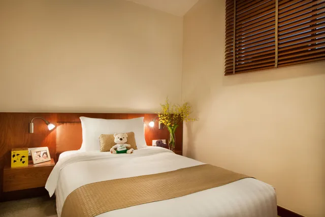 غرفة ديلوكس بسرير كينج وسرير كوين بغرفتي نوم، Wil'que Westlake Hotel & Residences 3/10