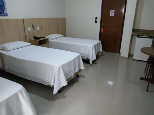 غرفة ثلاثية بثلاثة أسرّة، Victoria Plaza 6/10
