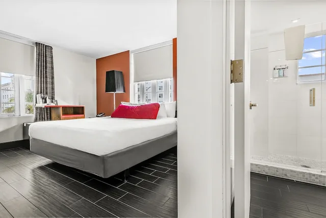 غرفة سوبيريور بسرير كينج، Fairwind Hotel Miami Beach 5/9