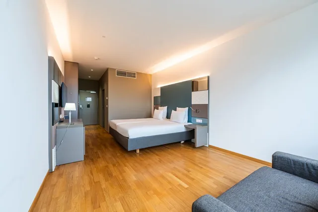 غرفة بسرير فردي لذوي الإعاقة، B&B Hotel Lausanne Crissier 2/8