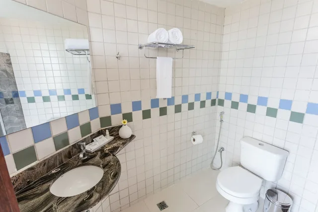 غرفة عائلية بسرير مزدوج وسرير فردي مع أريكة، Joao Pessoa Hplus Beach 6/6