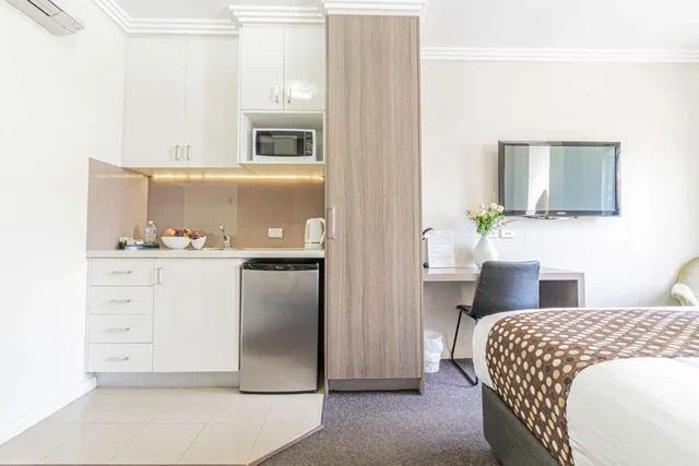 Standard, King Bed, Best Western Plus Camperdown Suites 5/6