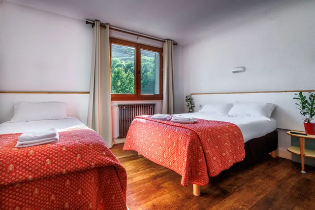 غرفة ثلاثية بسرير مزدوج وسرير فردي، Hotel Saint Clair 1/2