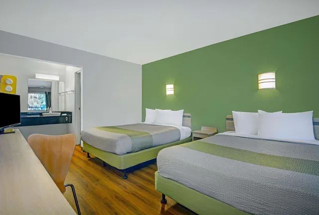 Standard, 2 Queen Beds, Motel6 Tallahassee, FL - Downtown 3/4