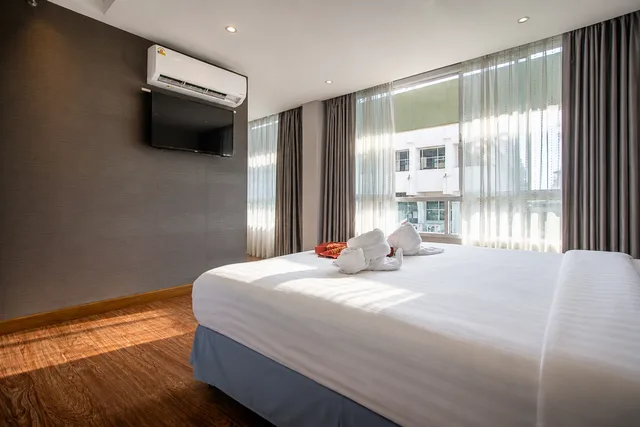 غرفة ديلوكس بسرير كينج، Cbd Hotel Suratthani 3/3