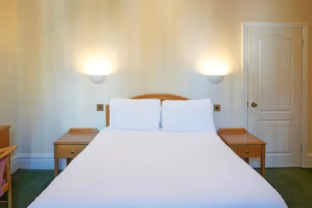 غرفة قياسية بسرير مزدوج، OYO Langford Hotel, Brighton & Hove 4/7